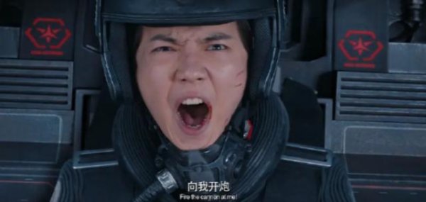 巨富配资 王俊凯遭业内导演公开内涵，拍戏缺乏表演沟通，不是看手机就是打游戏